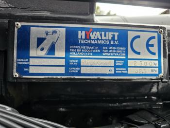 TRAKKER 380 8X6 / EURO 6 / CRANE + HOOKLIFT